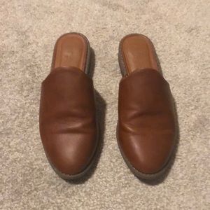 Universal thread faux leather mules